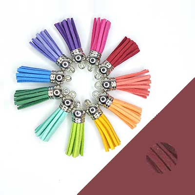 1x Mini kwastje bordeauxrood suedeleer 37mm